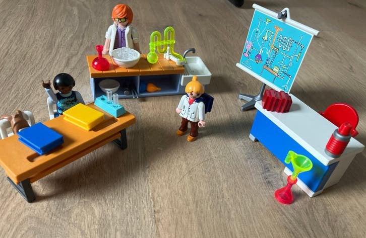 Playmobil Scheikunde Lokaal 9456 - Complete set, Gebouw, Complete set, Ophalen of Verzenden, Zo goed als nieuw