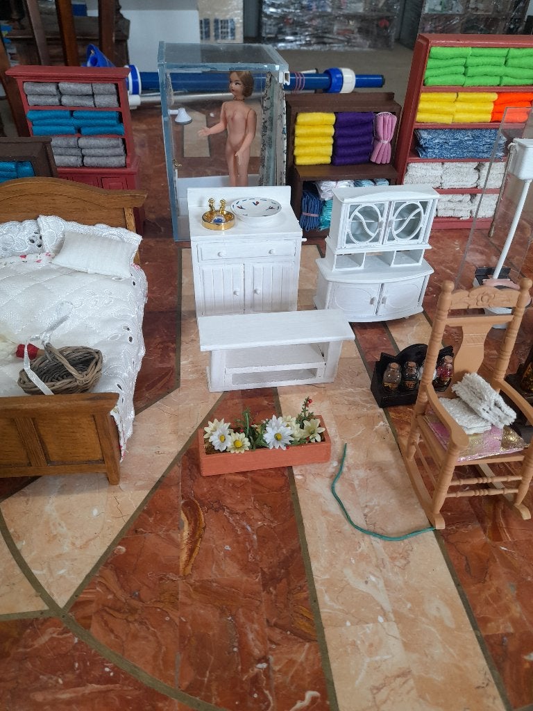 Poppenhuis miniaturen, Verzamelen, Poppenhuizen en Toebehoren, Verzenden, Poppenhuis