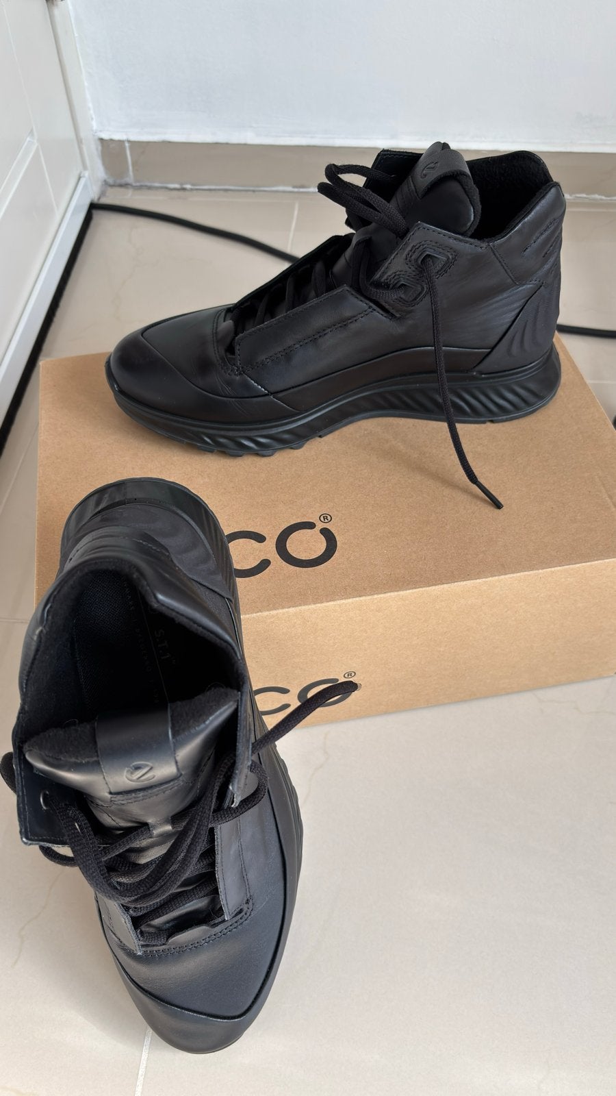 ECCO Heren Schoenen Nieuw Maat 42 Zwart, Ophalen of Verzenden, Nieuw, Zwart, Sneakers of Gympen