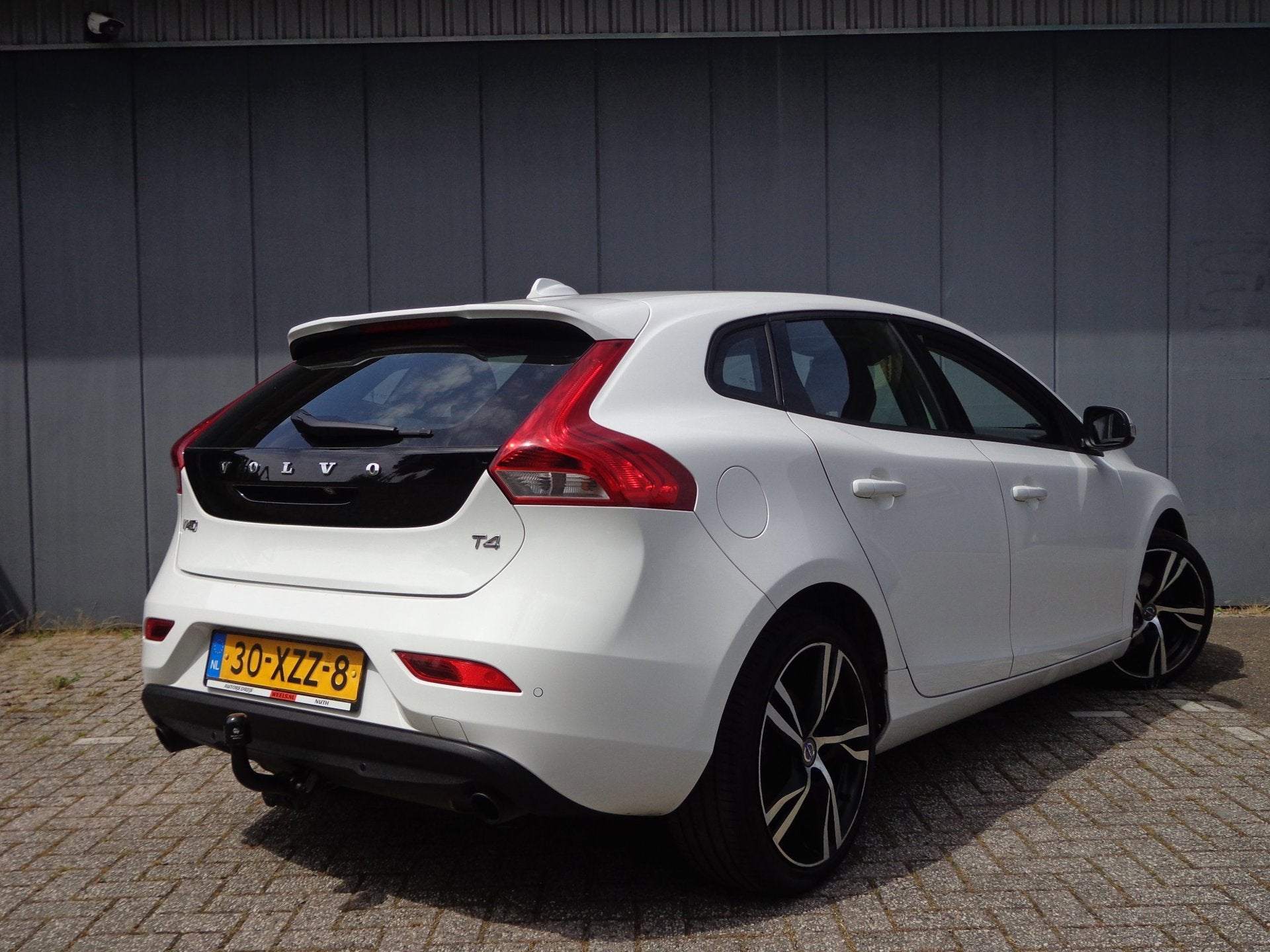 Volvo V40 1.6 T4 Kinetic Top Staat,Vol.Onderhoud,2 Eig, Auto's, Voorwielaandrijving, Gebruikt, 4 cilinders, Alcantara