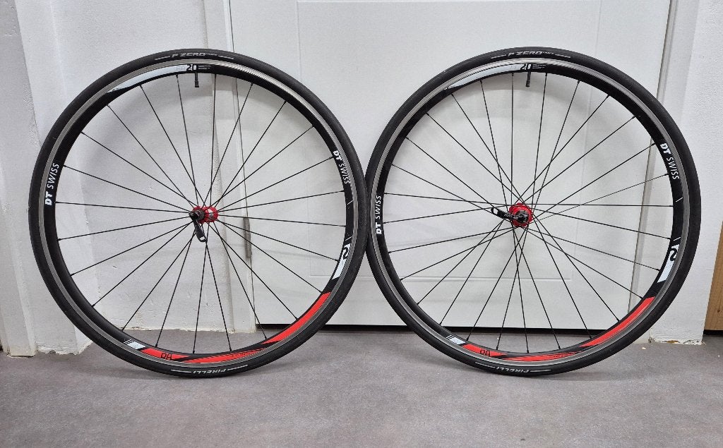 DT Swiss CSW RA 2.0 wielset, incl. nieuwe Pirelli banden, Gebruikt, Dt swiss, Aluminium, Racefiets