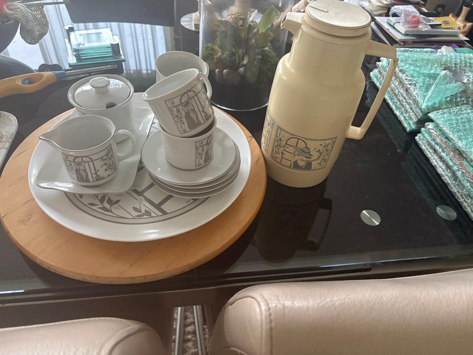 Vintage koffie/theeservies met thermoskan, Gebruikt, Keramiek, Vintage, Ophalen of Verzenden