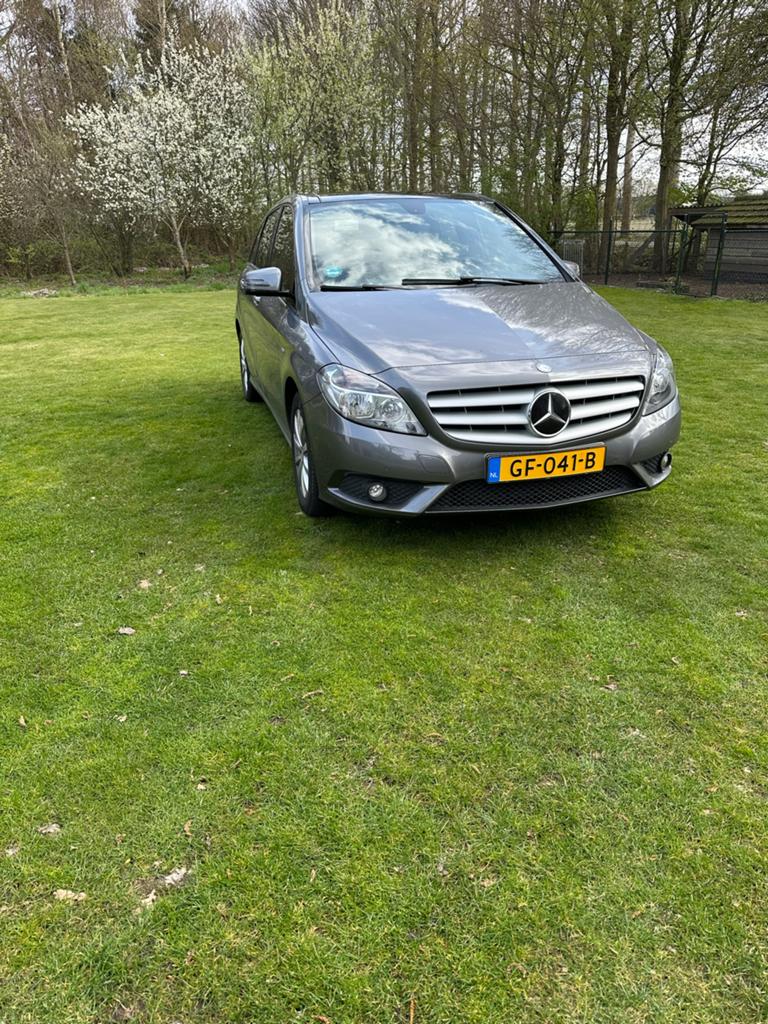 Mercedes-Benz B-Klasse 1.6 B180 5DRS BE Dct7 2012 Grijs, Auto's, 1325 kg, 4 cilinders, 122 pk, 1595 cc