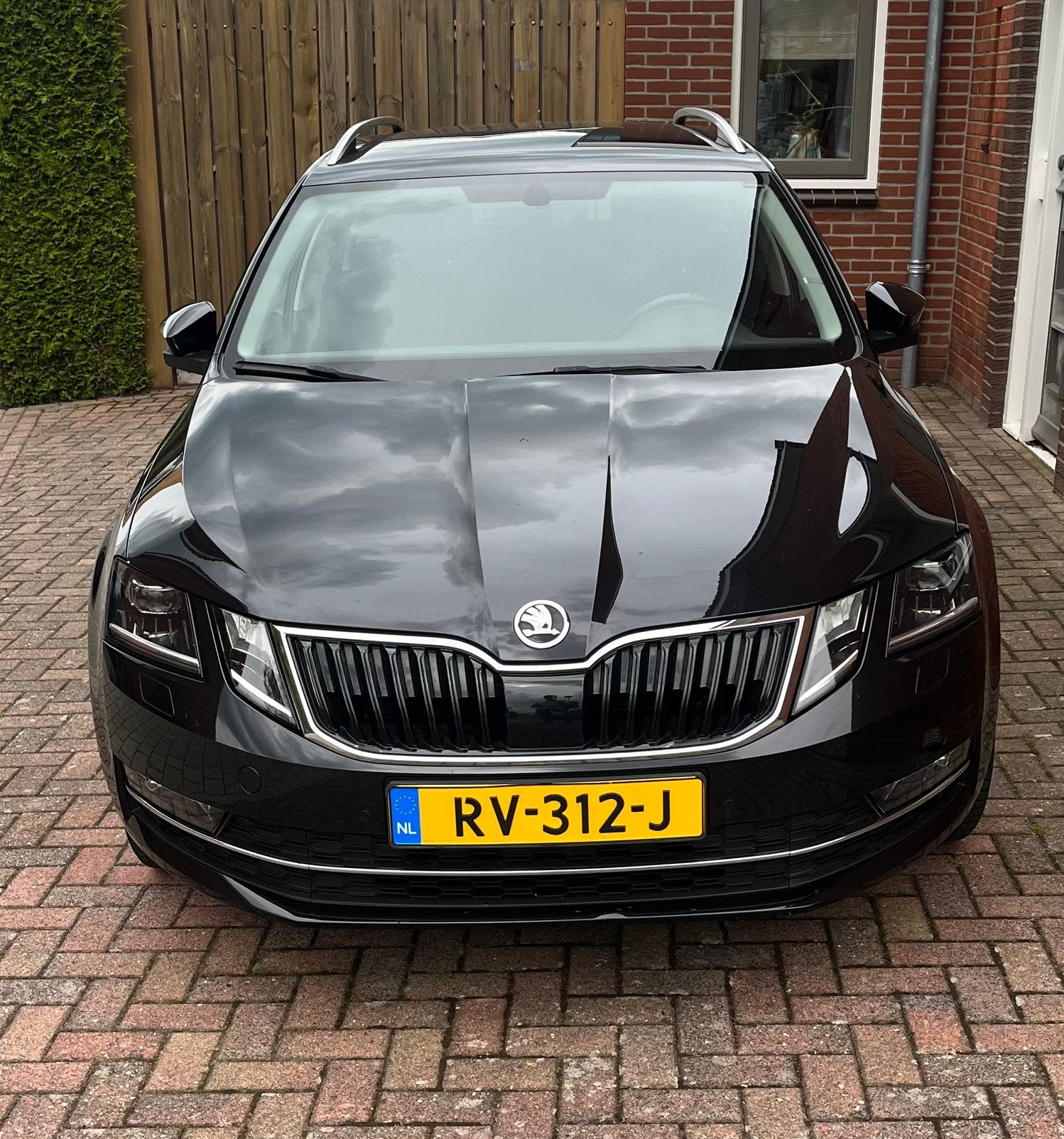 Skoda Octavia 1.0 TSI Greentech 115pk 2018 Zwart, Auto's, Voorwielaandrijving, 1147 kg, 620 kg, Zwart