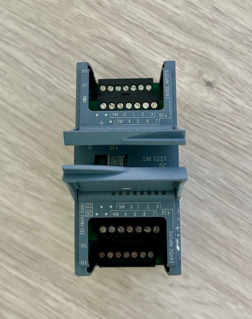 SIEMENS - Simatic - SM 1221 DC - 16x DI 24 VDC - S7-1200, Ophalen of Verzenden, Zo goed als nieuw