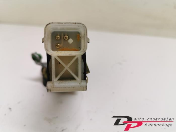 Deurslot Mechaniek 4Deurs rechts-achter van een Opel Omega, Gebruikt, -, -, Opel