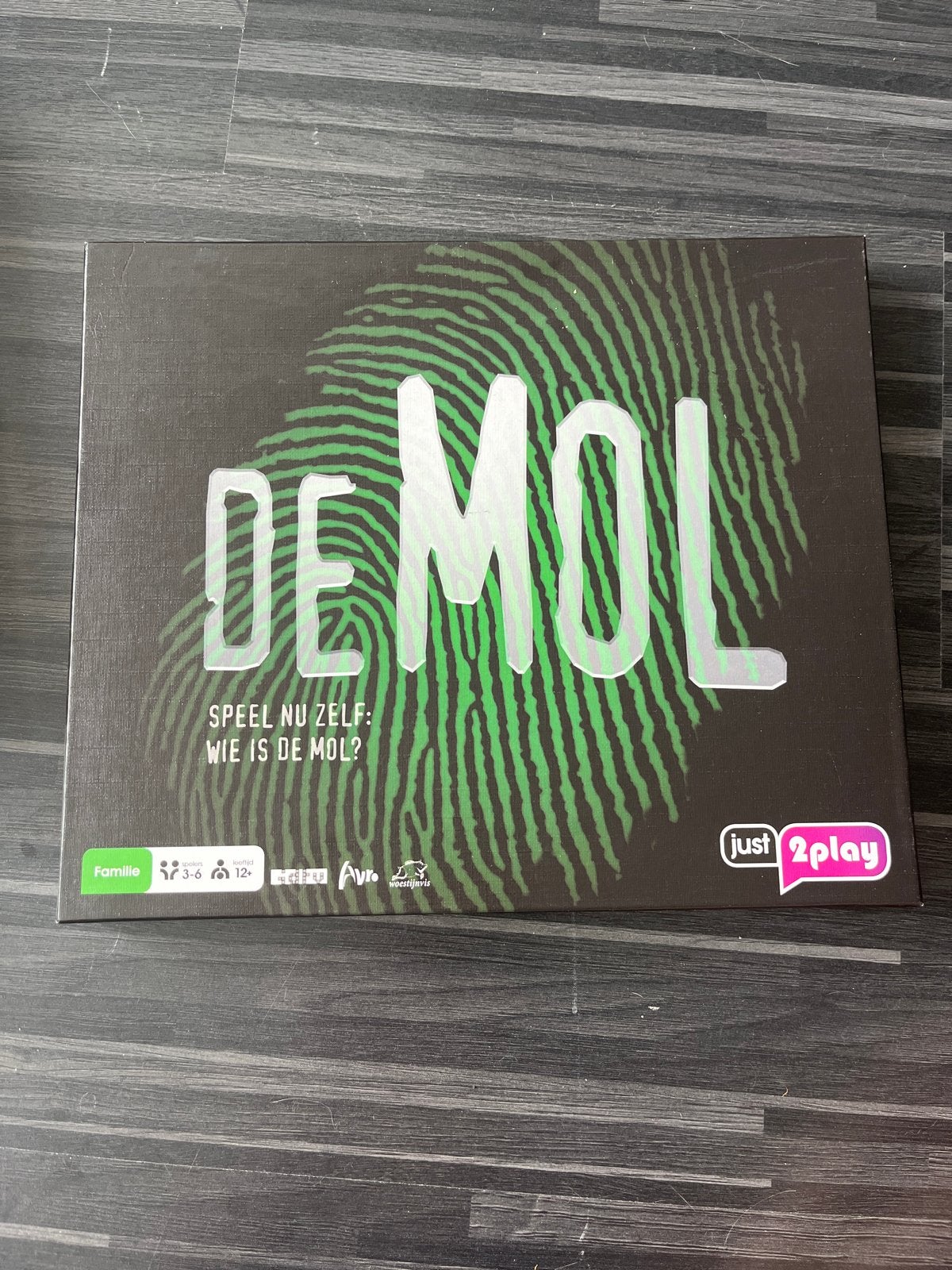 De Mol Bordspel - Speel nu zelf: Wie is de Mol?, Hobby en Vrije tijd, Gezelschapsspellen | Bordspellen, Vijf spelers of meer, Ophalen of Verzenden