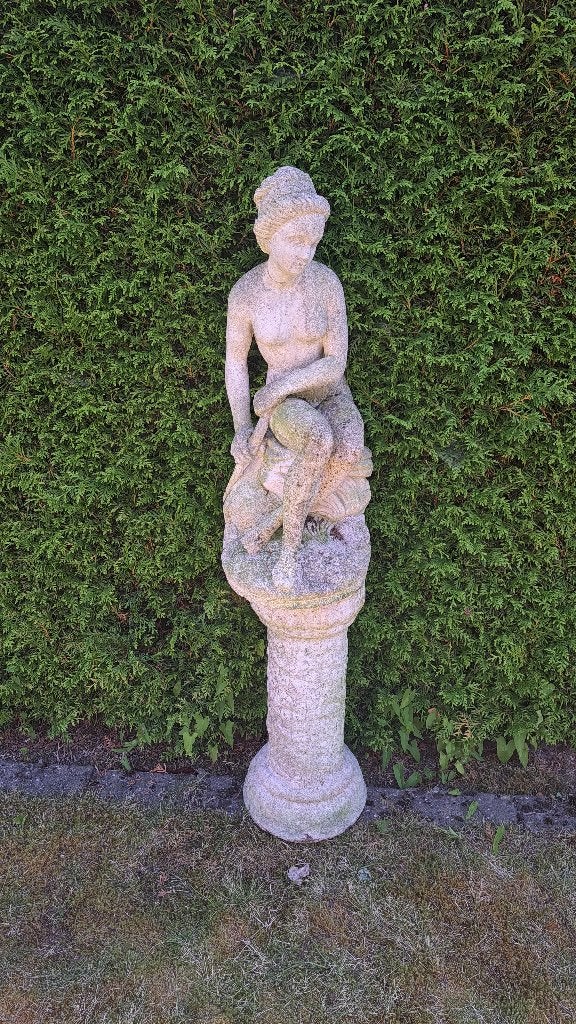 Ornament in vorm mooie vrouw op zuil, Huis en Inrichting, Woonaccessoires | Zuilen en Pilaren, Ophalen