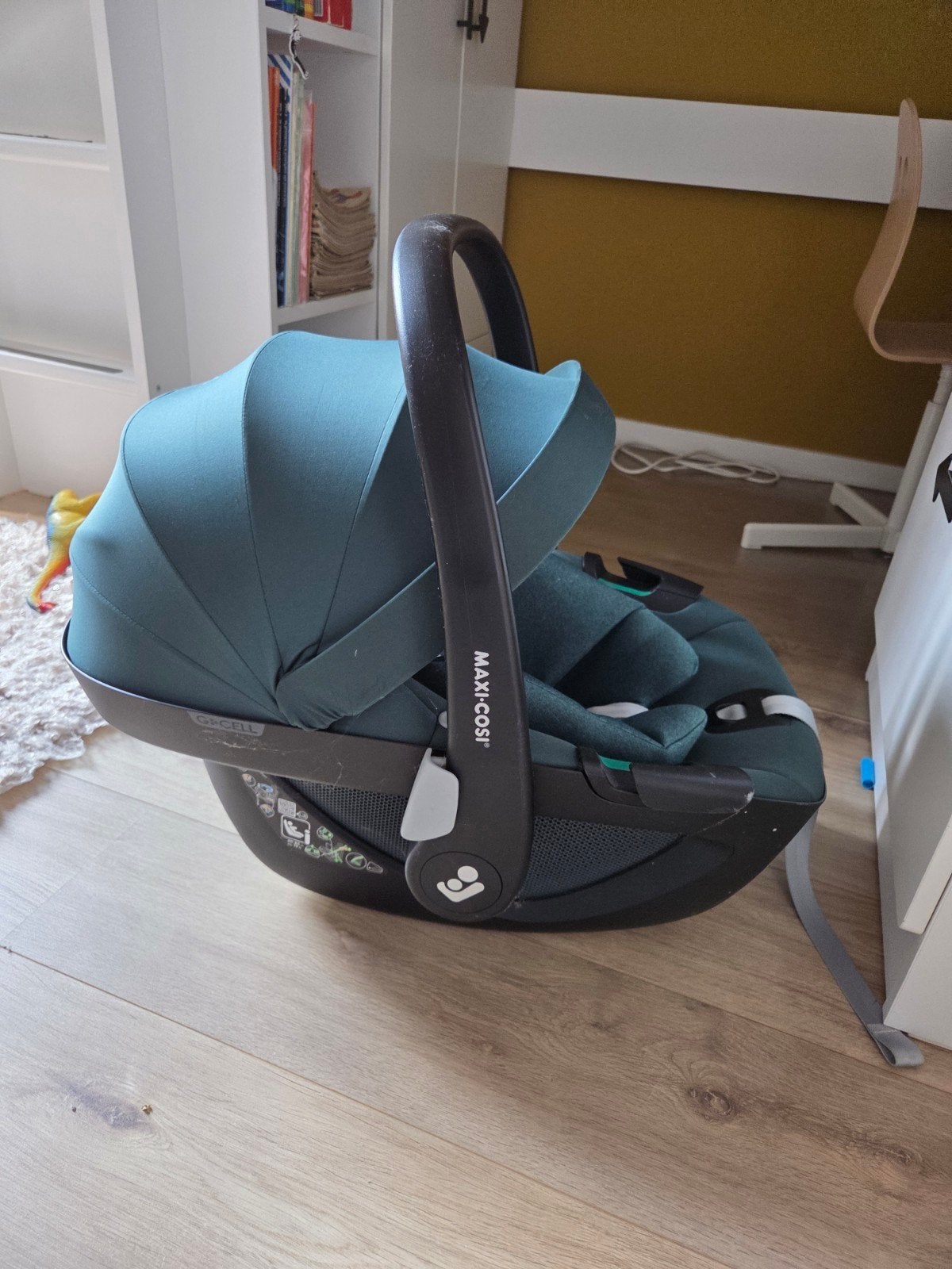 Maxi-Cosi Pebble 360 autostoel - Groen - Zo goed als nieuw, Ophalen, Autogordel of Isofix, Zijbescherming, Zo goed als nieuw
