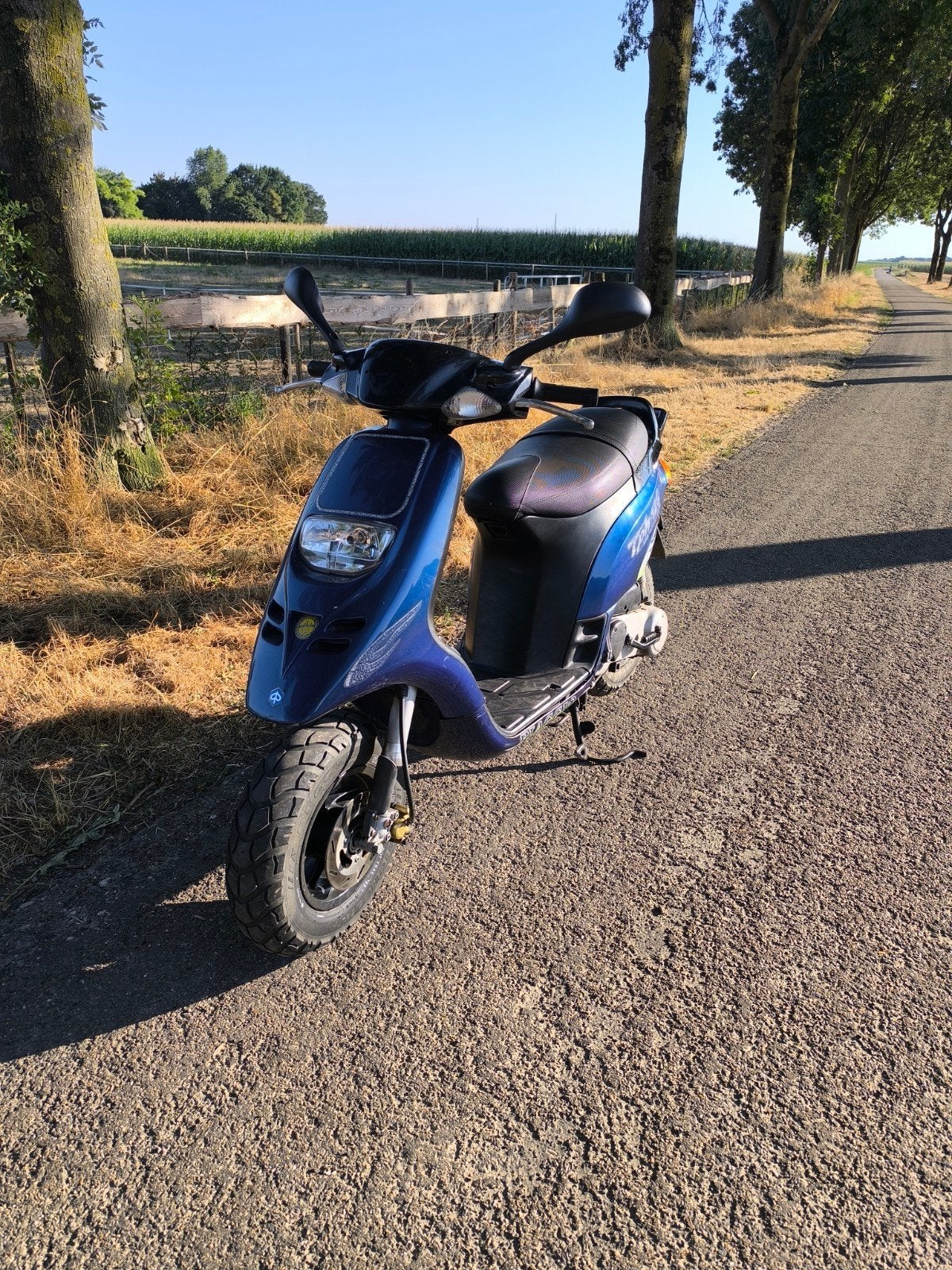 Gilera typhoon 50cc brom, Ophalen, Zo goed als nieuw, Tweetakt, Overige modellen