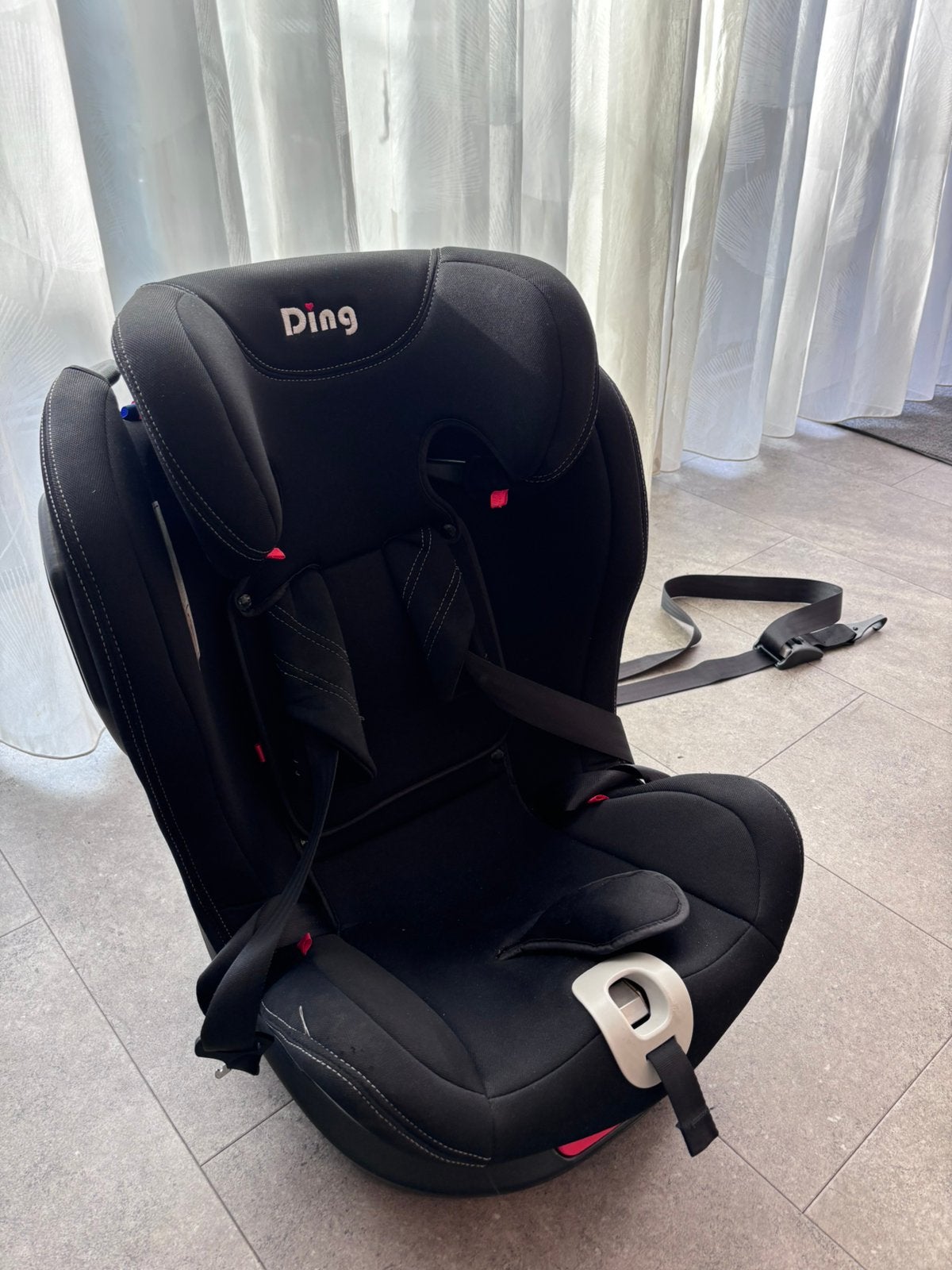 Ding autostoeltje isofix, Gebruikt, 0 t/m 18 kg, Slaapstand, Isofix
