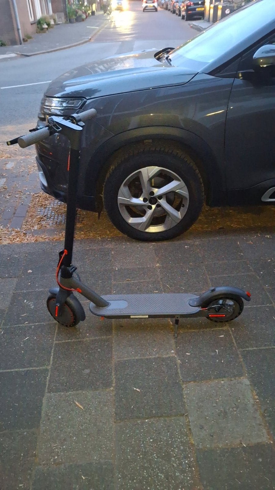 Elektrische step met app-functie voor opvoeren, Ophalen, Gebruikt, Elektrische step (E-scooter), Onbekend