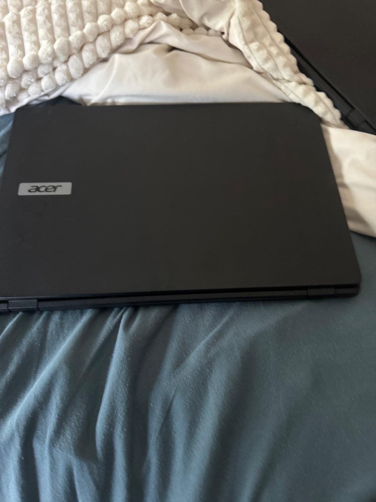 2 Acer laptops (één met touchscreen) en 1 Asus laptop, Ophalen, Gebruikt, Met touchscreen