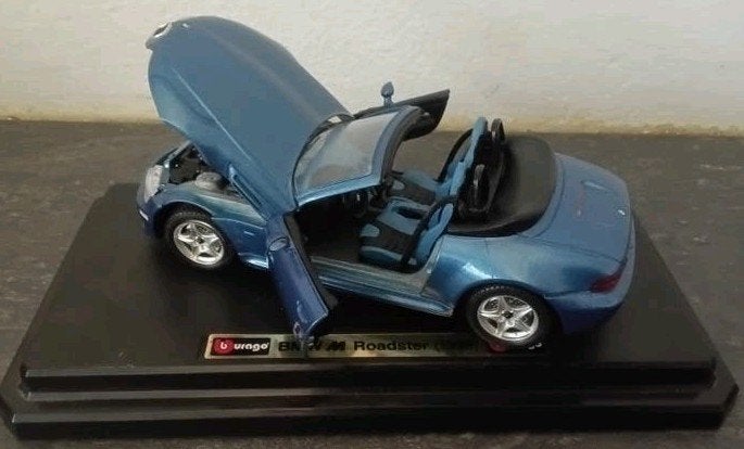 Mooie gave model auto   Burago BMW M Roadster 1996 333, Ophalen of Verzenden, Bburago