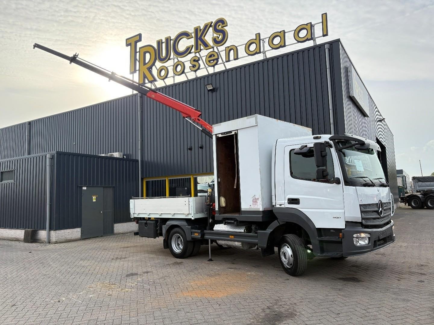 Mercedes-Benz Atego 921 + PALFINGER 4200 + EURO 6 + PERFECT, Auto's, Vrachtwagens, Automaat, Euro 6, Overige kleuren, Mercedes-Benz
