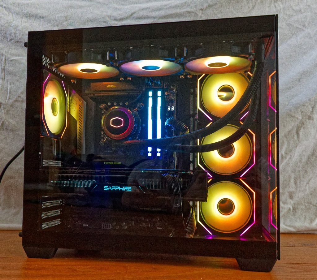 Game PC Core Ultra 5 245K, Computers en Software, Desktop Pc's, Ophalen, Gebruikt, HDD, Met videokaart