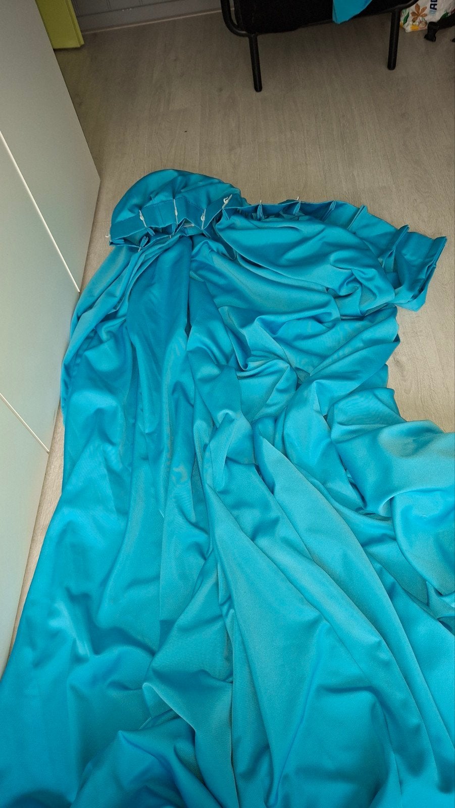 2 blauwe gordijnen, Huis en Inrichting, Ophalen, 100 tot 150 cm, 200 cm of meer