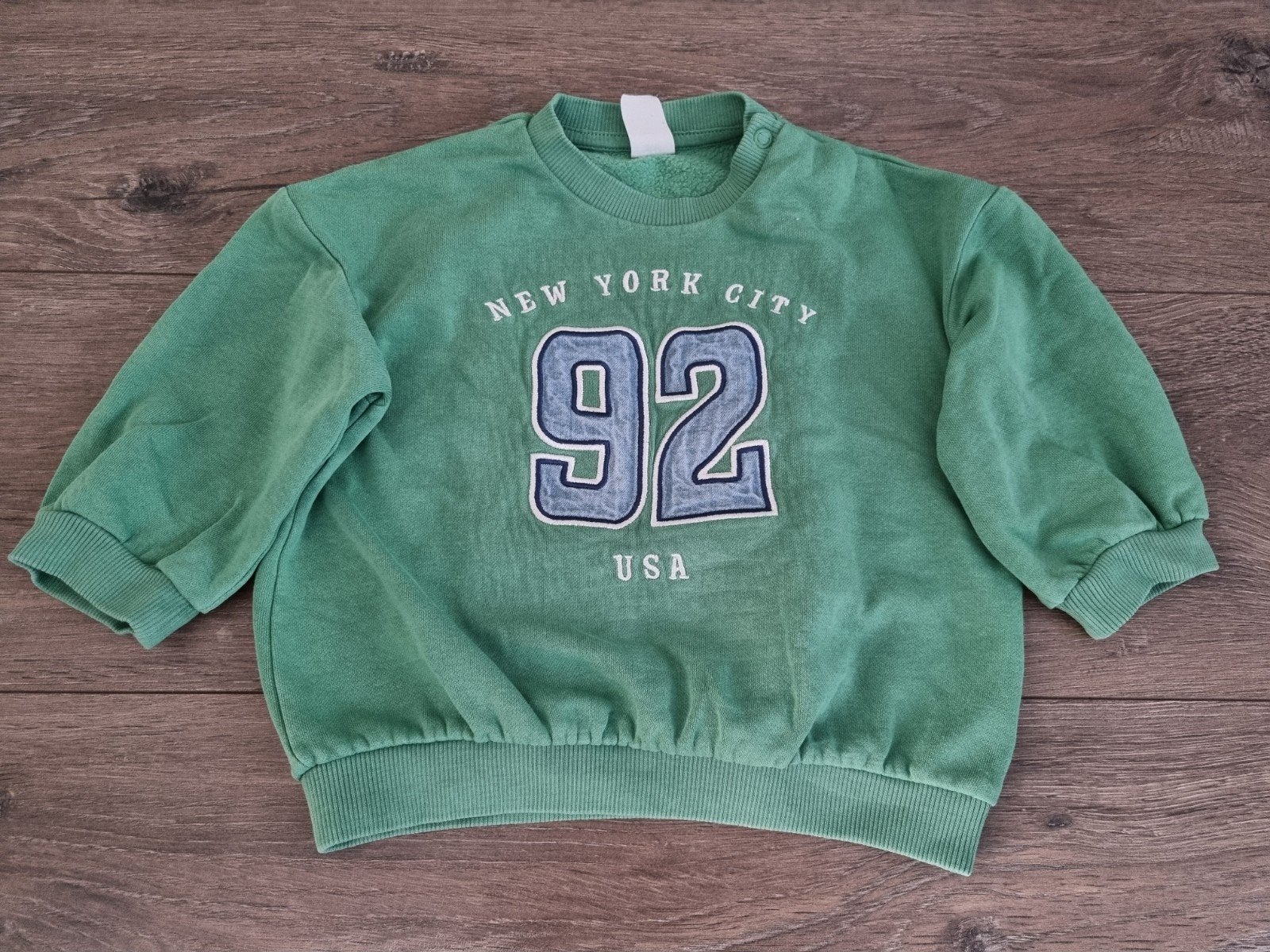 Truitje voor jongetje -- maat 80 -- H&M, Truitje of Vestje, H&M, Ophalen of Verzenden, Zo goed als nieuw