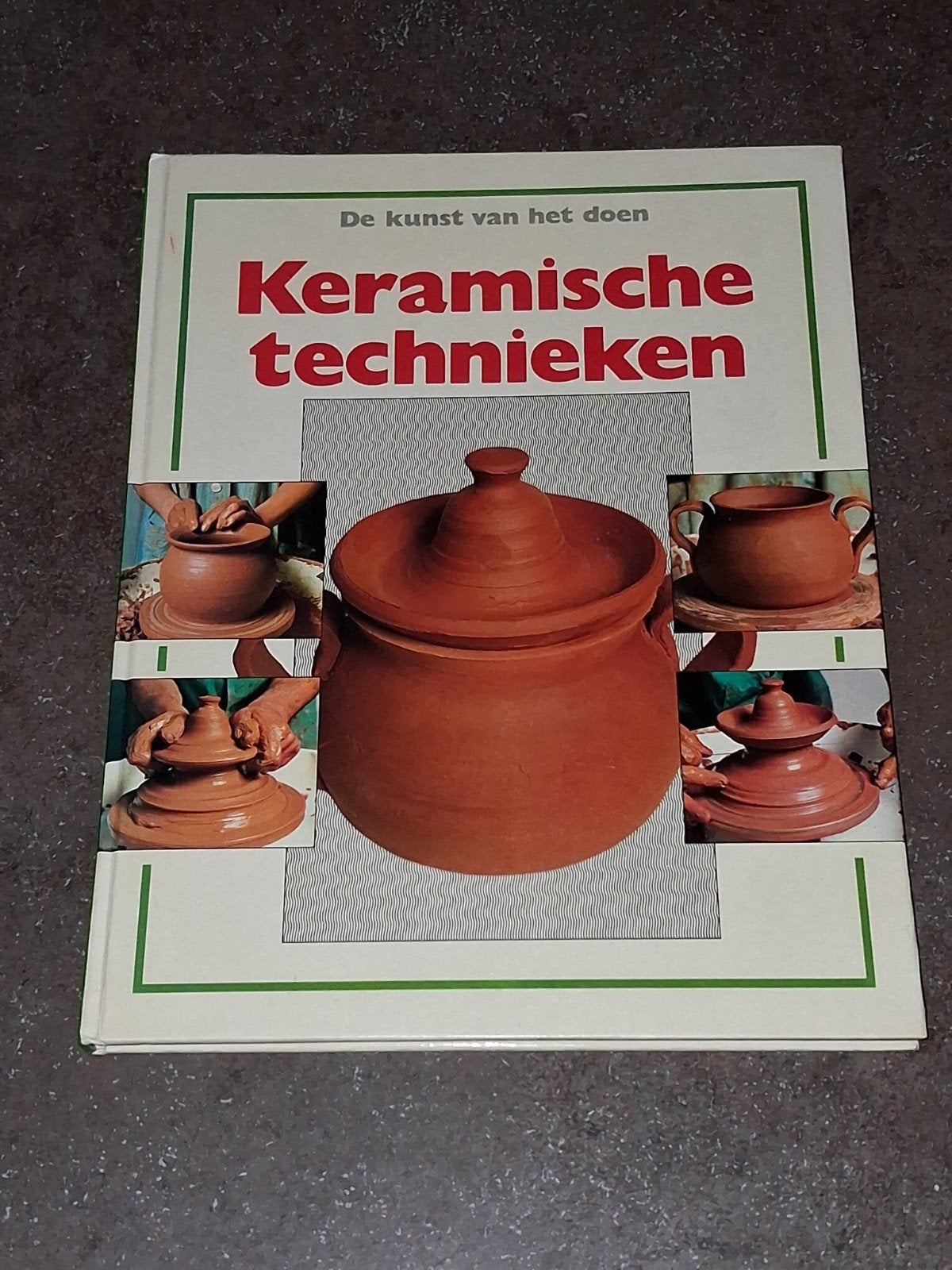 keramische technieken / pottenbakken uitmuntende staat, Ophalen of Verzenden, Zo goed als nieuw, Tekenen en Schilderen