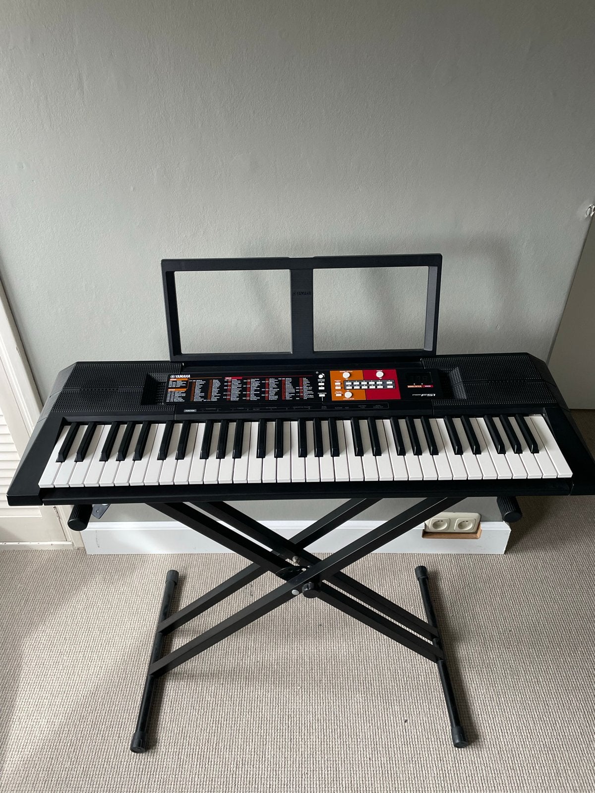 Yamaha Keyboard PSR F51 - Ideaal voor beginners!, Muziek en Instrumenten, Keyboards, Ophalen, Gebruikt, 61 toetsen, Yamaha