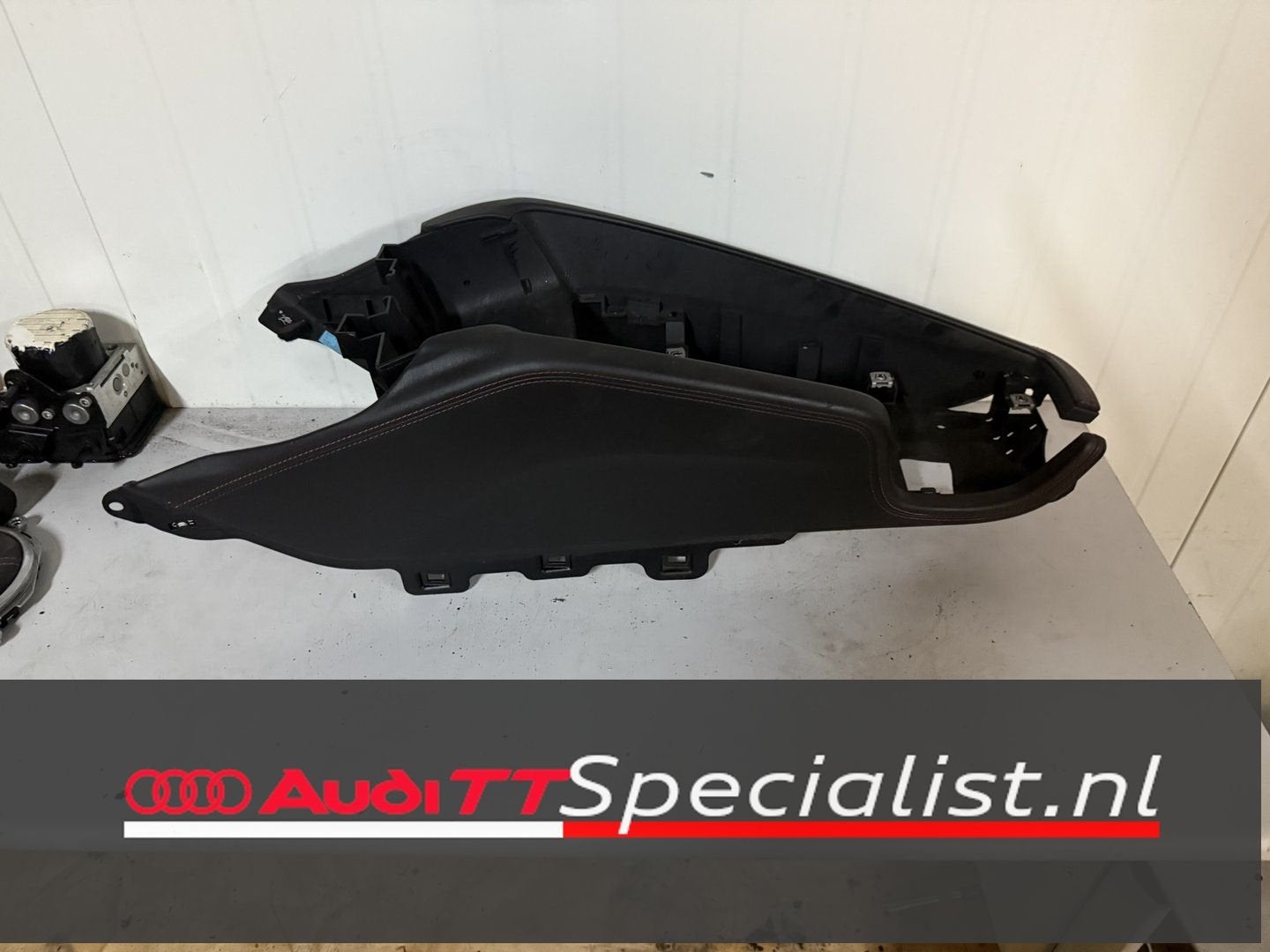 Middenconsole Engels Audi TT MK2 8J, Gebruikt, -, -, -