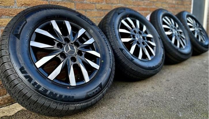 Mercedes Sprinter Crafter 16 inch verzwaard velgen zwart, Niet ingevuld, 16 inch, Banden en Velgen, Niet ingevuld