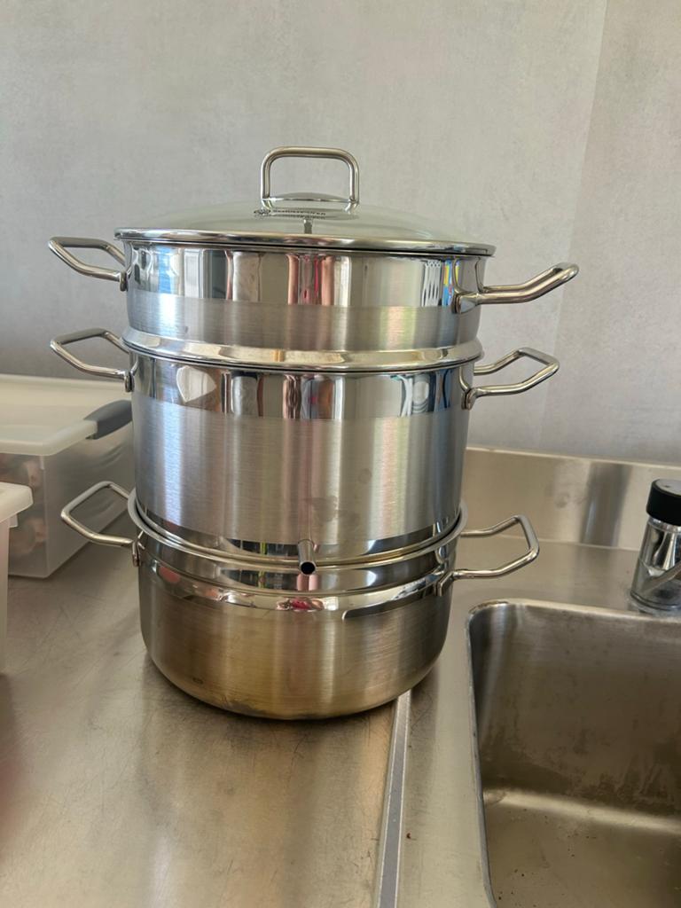 Schulte-Ufer stoomextractor voor zelfgemaakte sappen, Huis en Inrichting, Zilver, Ophalen of Verzenden, Metaal, Overige merken