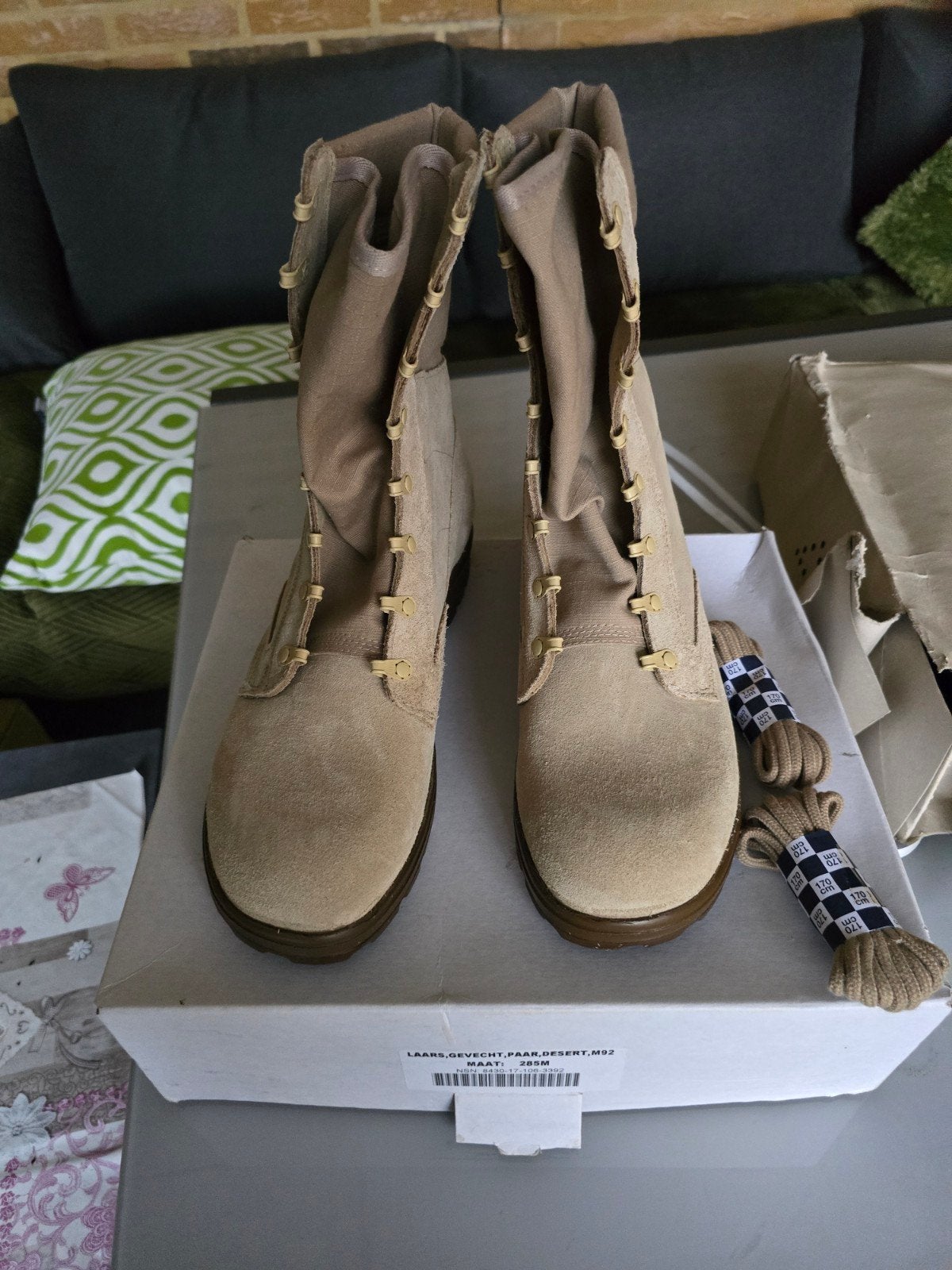 Nieuwe militaire laarzen maat 44, Overige kleuren, Onbekend, Boots, Nieuw