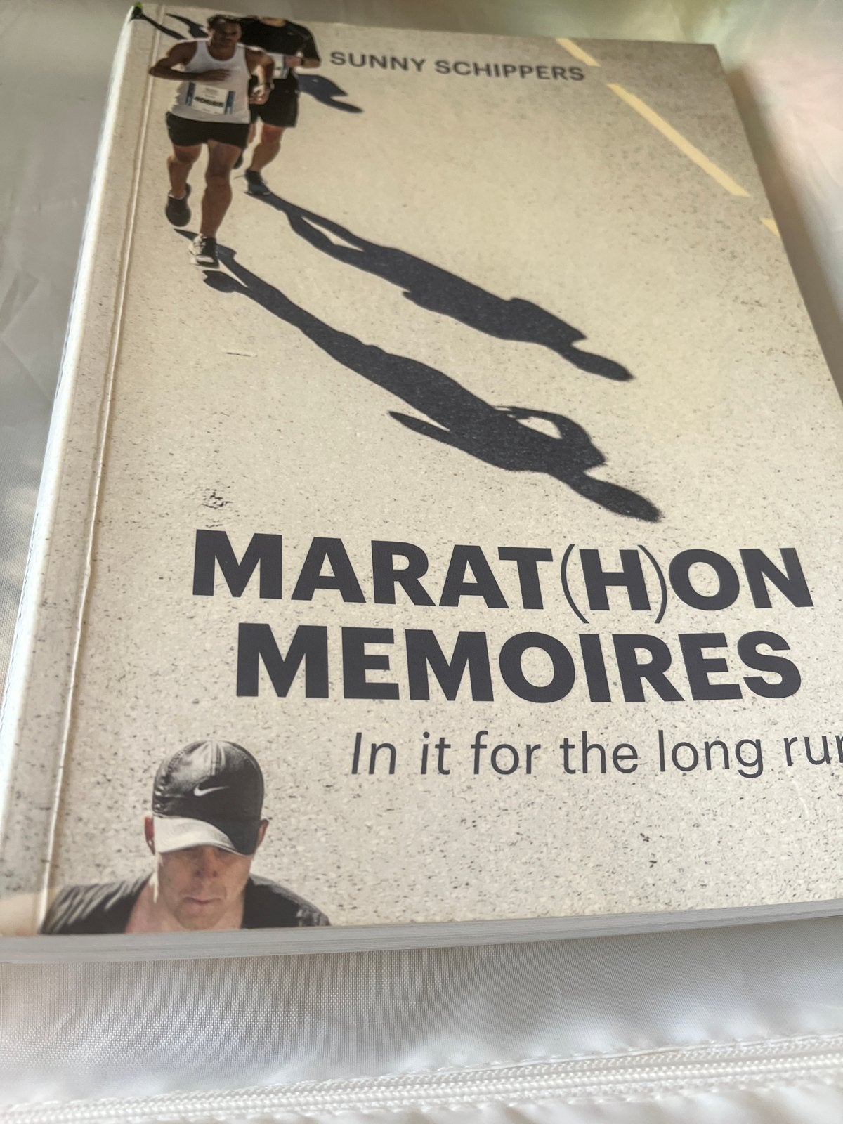 Marat(h)on Memoires - In it for the long run, Ophalen of Verzenden, Zo goed als nieuw, Lopen en Fietsen