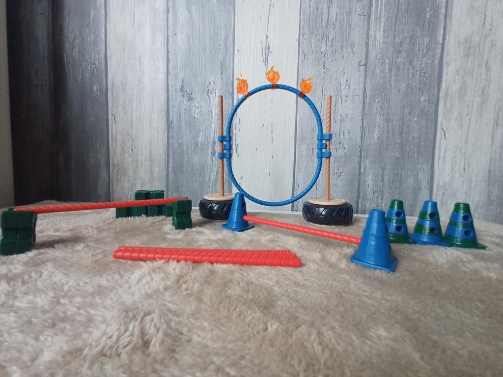 Veel schleigh hindernissen/parcours onderdelen, Ophalen of Verzenden, Zo goed als nieuw, Elektrisch, Overige merken
