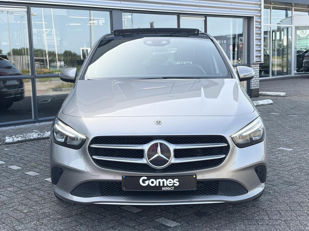 Mercedes-Benz B-klasse 180 Business Solution, 12 maanden, 136 pk, Gebruikt, 4 cilinders