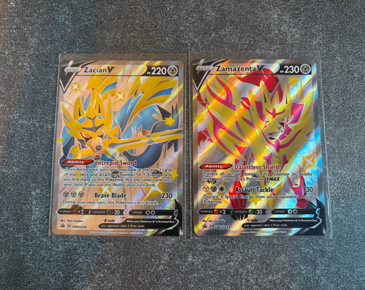 Zacian V & Zamazenta V Pokémon Promo swsh 292-293, Ophalen of Verzenden, Zo goed als nieuw