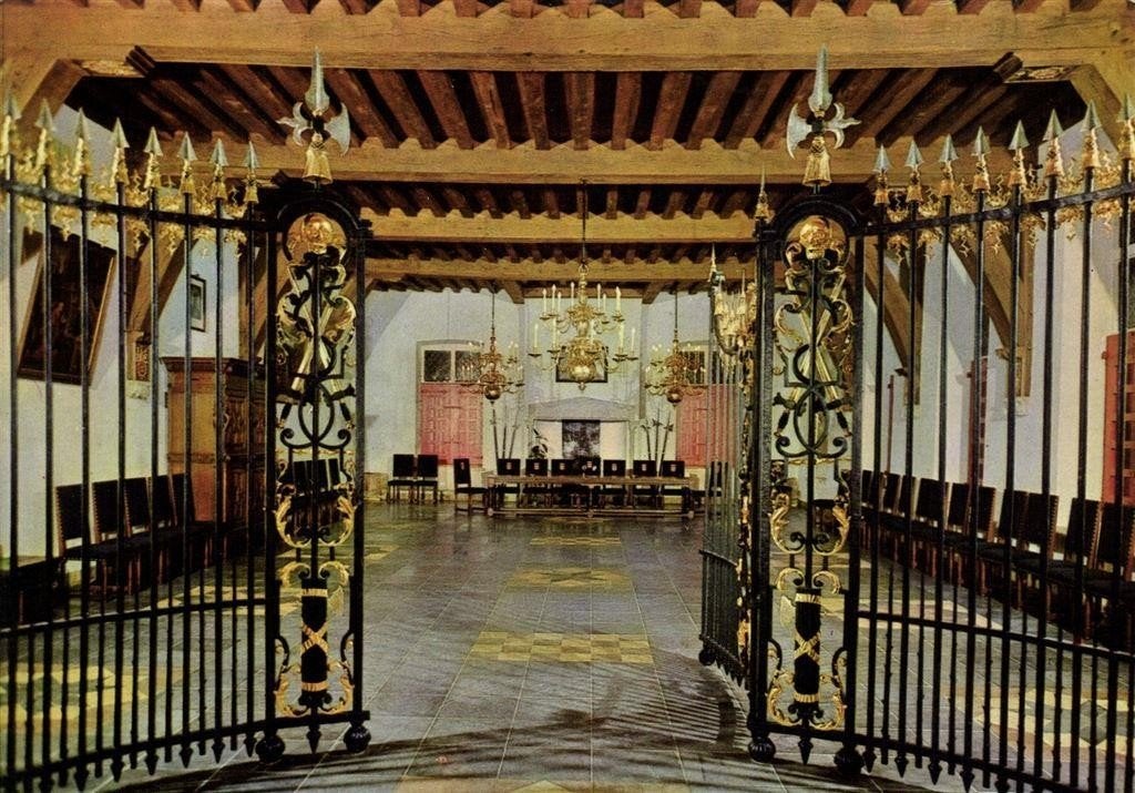 Raadzaal Stadhuis Sluis - ongelopen, Ophalen of Verzenden, 1960 tot 1980, Ongelopen, Zeeland