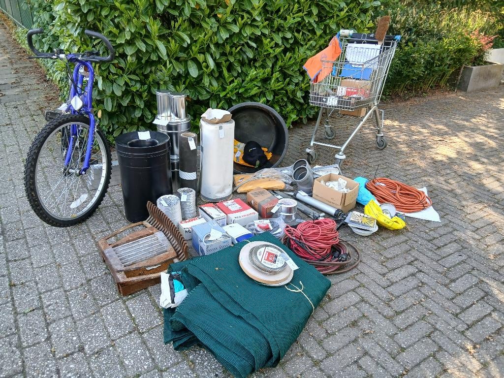 Schuuropruiming   Wees er snel bij!, Ophalen, Zo goed als nieuw