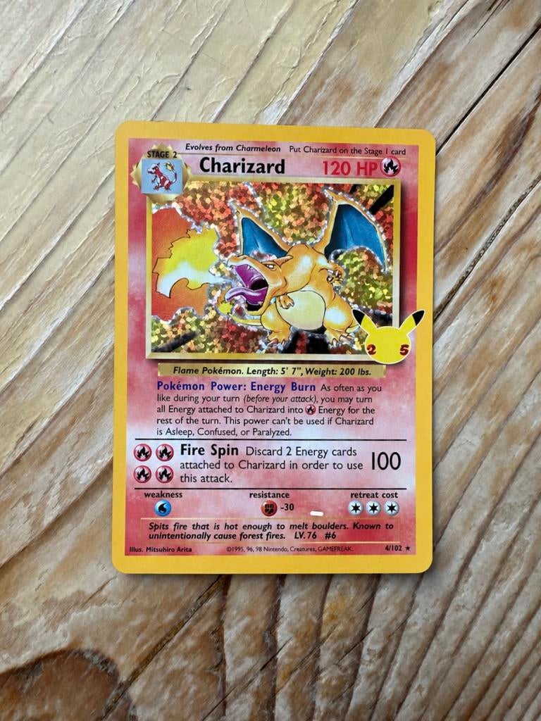 Charizard Celebrations Holo 4/102, Ophalen of Verzenden, Zo goed als nieuw