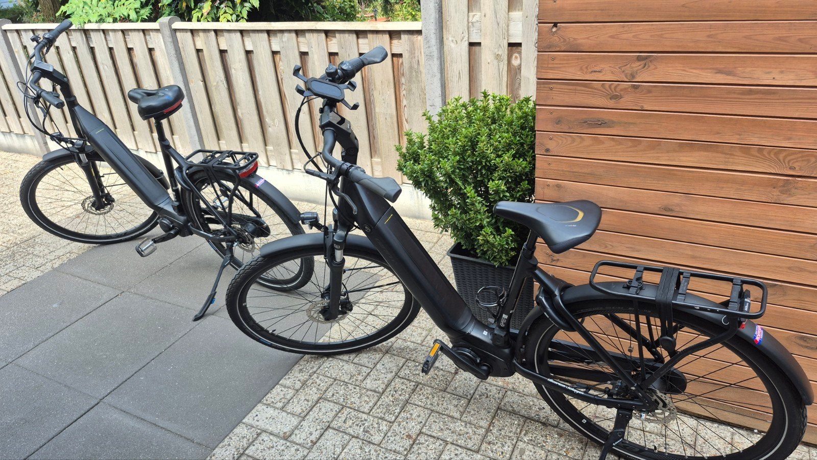 2 Giant Dailytour E+2 LDS E-bikes (L & M) - 500W accu, Fietsen en Brommers, Elektrische fietsen, Ophalen, Gebruikt, 50 km per accu of meer