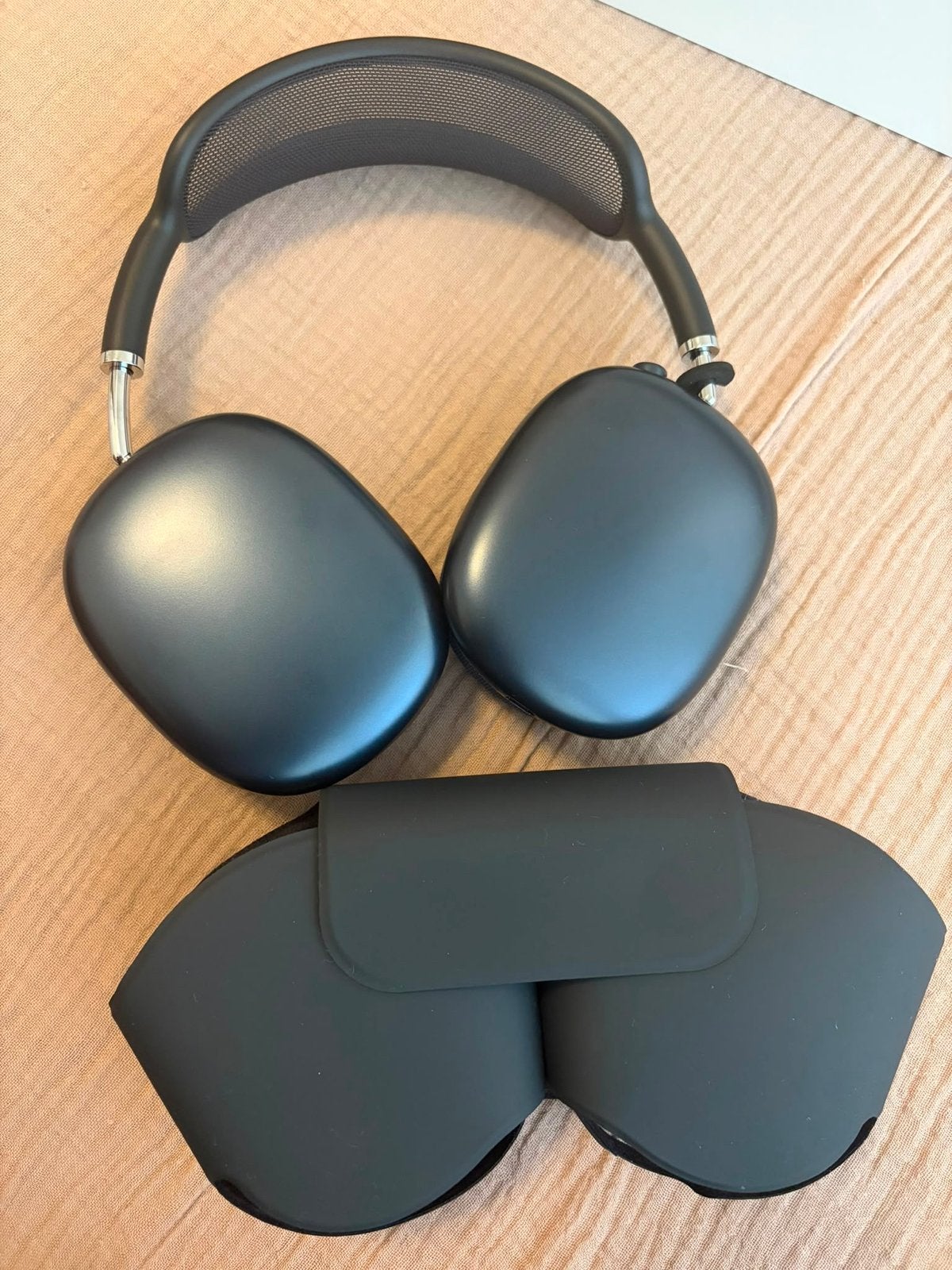 AirPods Max met aankoop bon, Verzenden, Bluetooth, Zo goed als nieuw, Grijs
