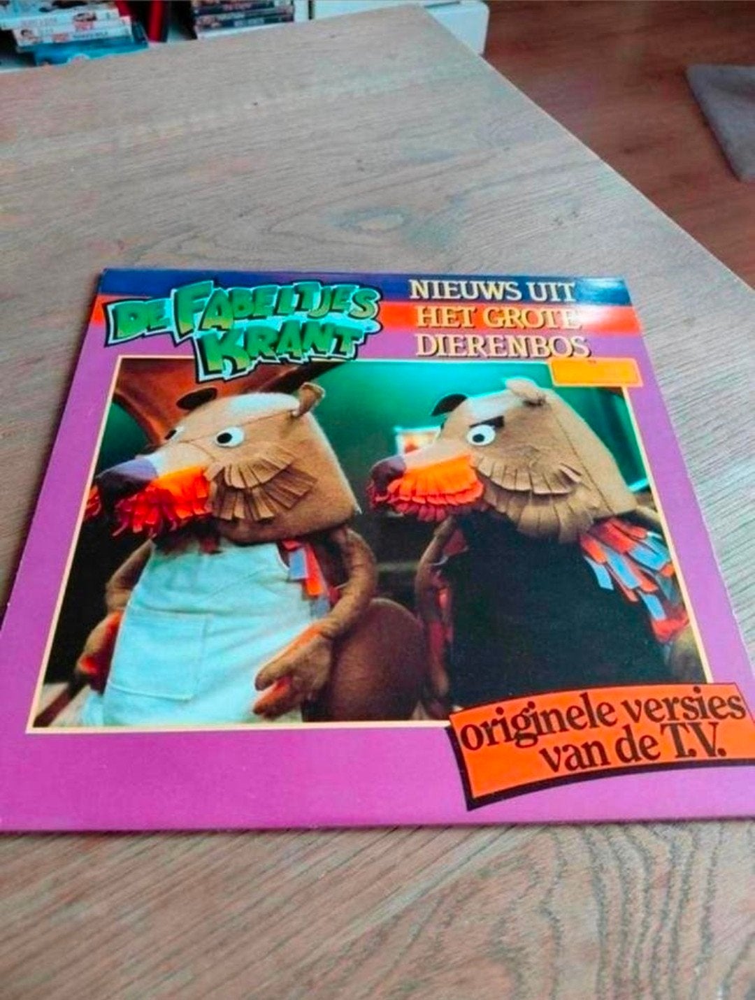 De Fabeltjeskrant nieuws uit het grote dierenbos vinyl 1986., Gebruikt, 6 tot 9 jaar, Ophalen of Verzenden, Verhaal of Sprookje