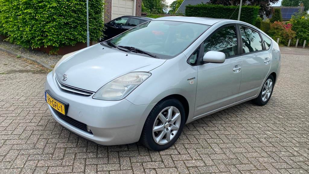 Toyota Prius 1.5 VVT-i Tech Edition, Auto's, Toyota, Bedrijf, Te koop, Prius, ABS, Airbags, Airconditioning, Climate control, Cruise Control