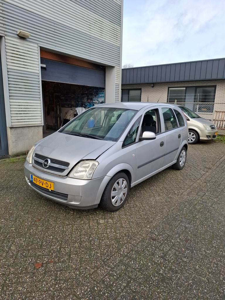 Opel Meriva 1.6 16V 2004 Grijs, Auto's, Opel, Voorwielaandrijving, 4 cilinders, 100 pk, 1200 kg