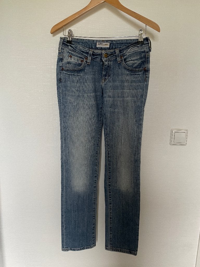 Lee spijkerbroek model norma maat 26 lengte 31, Blauw, Ophalen of Verzenden, Zo goed als nieuw, W27 (confectie 34) of kleiner