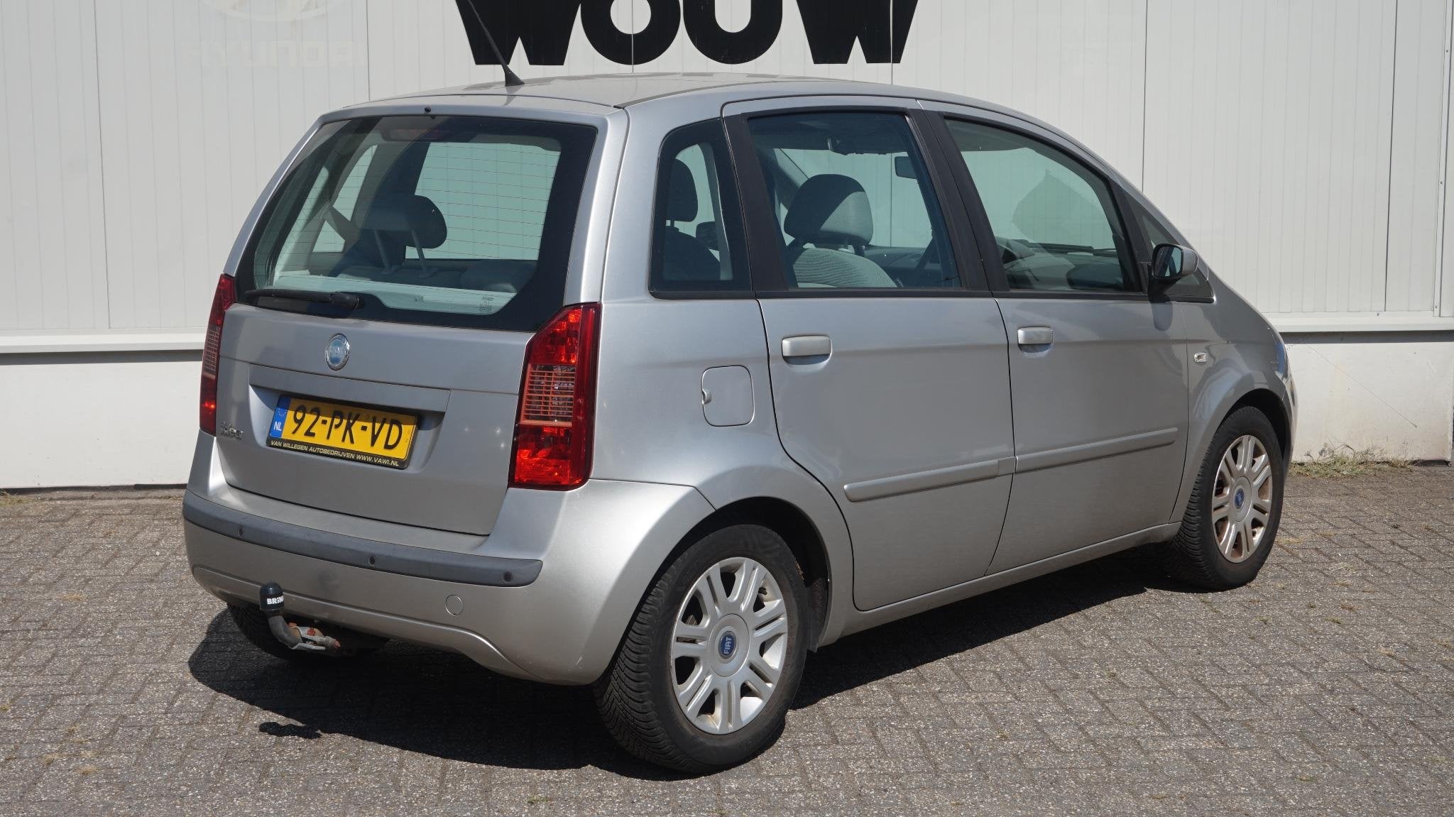 Fiat Idea 1.4-16V Dynamic APK 12-08-2027 MEENEEMPRIJS zonder, Voorwielaandrijving, Gebruikt, Idea, Origineel Nederlands