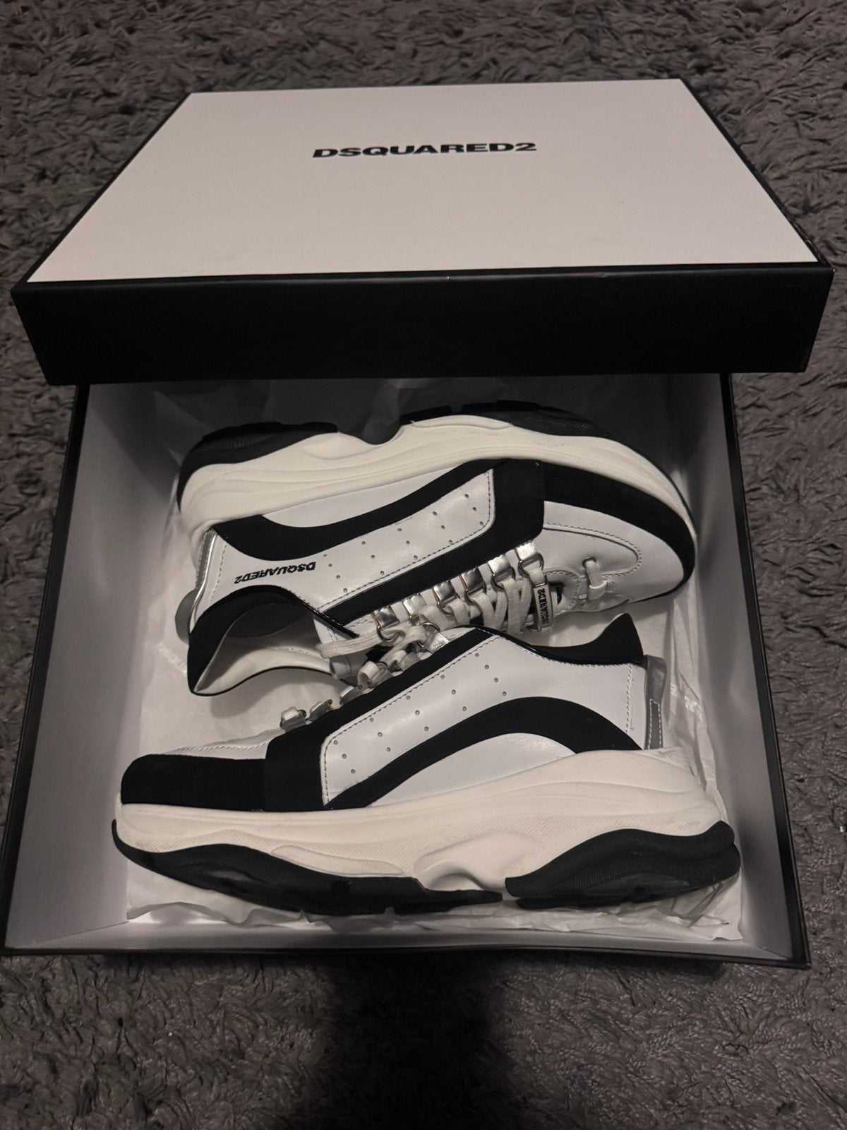 Dsquared2 bumpy 551, Ophalen, Wit, Overige typen, Zo goed als nieuw
