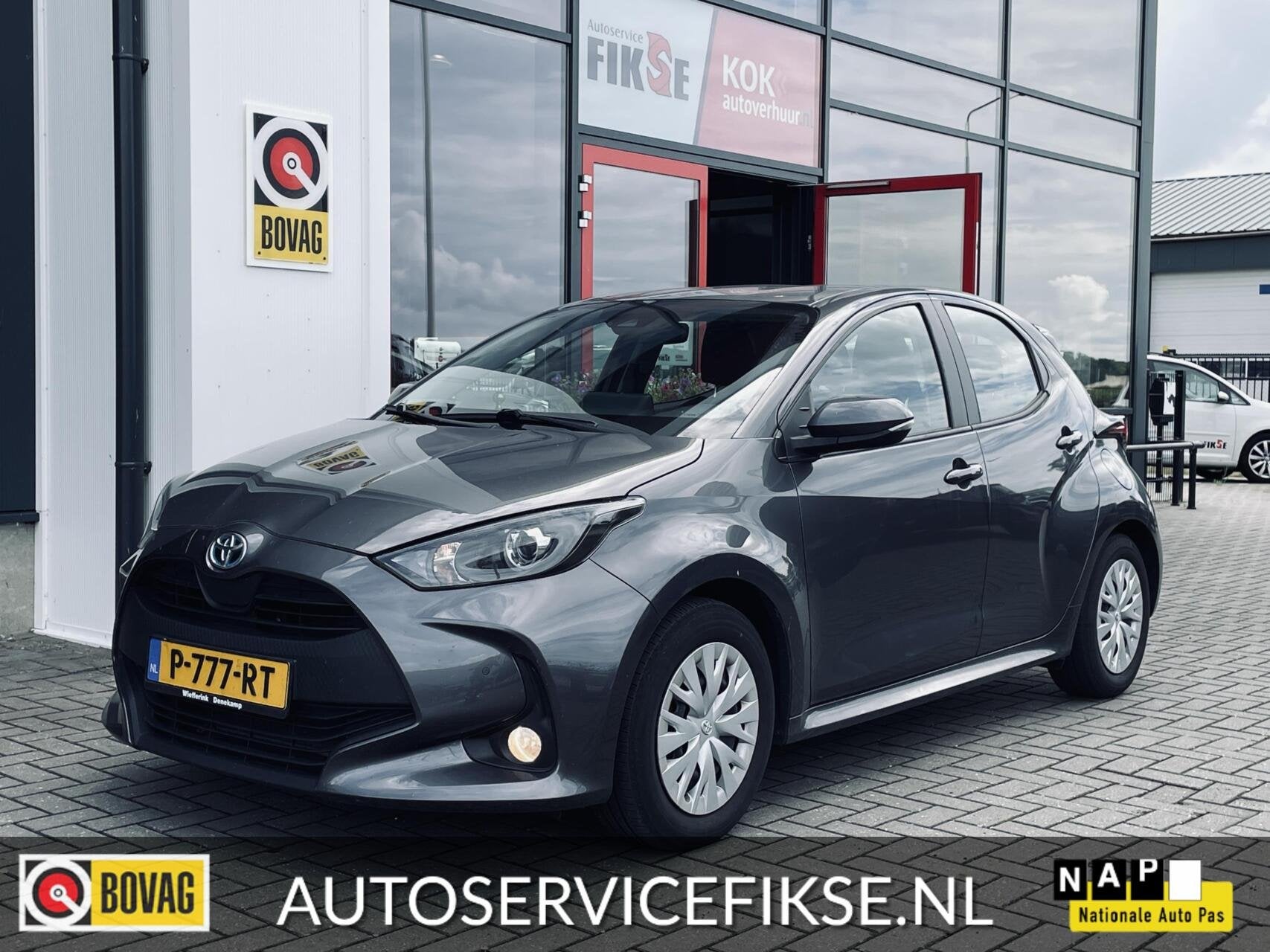 YARIS 1.5 HYBRID COMFORT | CAMERA | KEYLESS | LANE ASSIST|, 450 kg, Gebruikt, Euro 6, Met garantie (alle)
