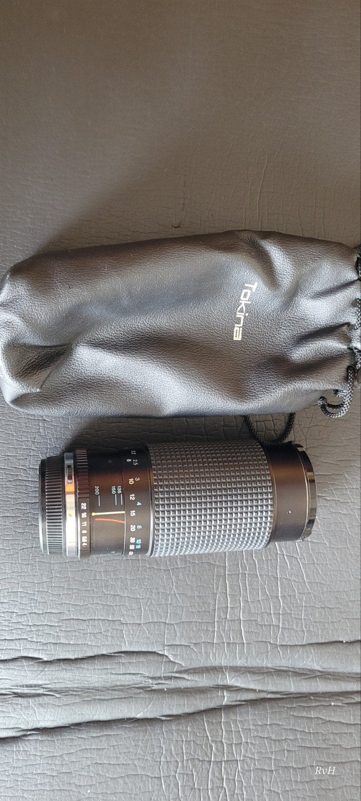 Tokina RMC 80-200mm f/4 Zoomlens voor Canon FD, Gebruikt, Tokina, Beschermhoes/tas, Canon FD