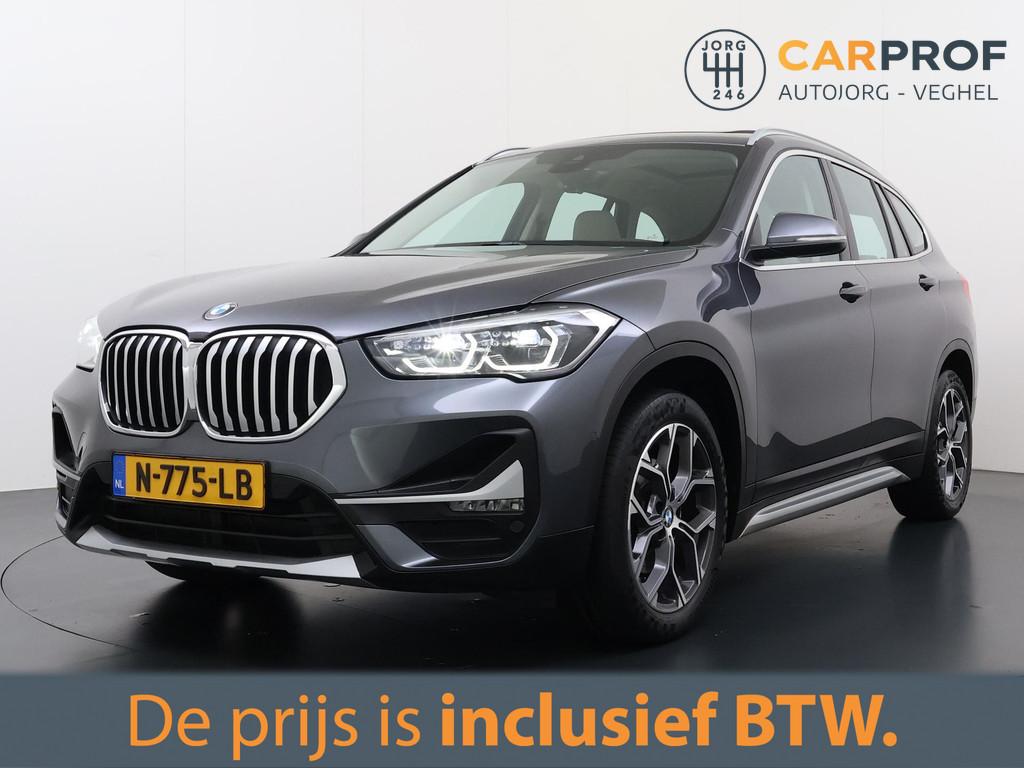 BMW X1 sDrive18i Business Edition Plus X-Line | Panorama Dak, Auto's, BMW, 136 pk, Gebruikt, Euro 6, Leder en Stof