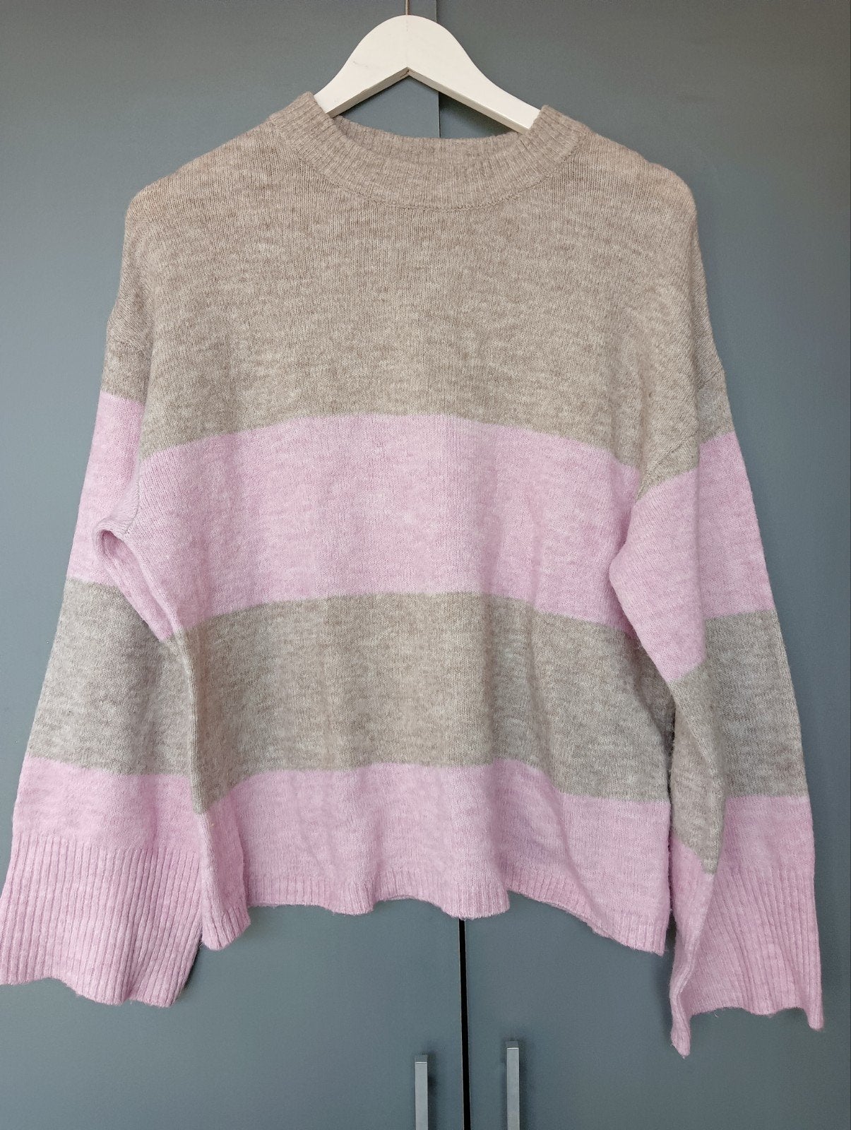 Trui mt S in beige met zachtroze,wijde mouwen, Divided, Meerkleurig, Ophalen of Verzenden, Maat 36 (S)
