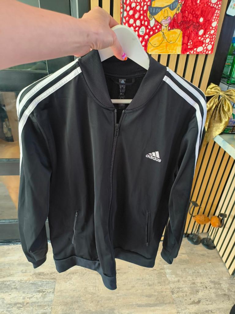 Adidas M, Ophalen of Verzenden, Zo goed als nieuw, Algemeen