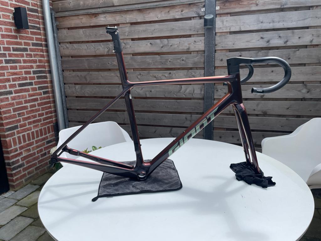 Giant TCR Advanced SL frameset incl. Cadex carbon cockpit, Fietsen en Brommers, Ophalen, 28 inch, Carbon, Giant