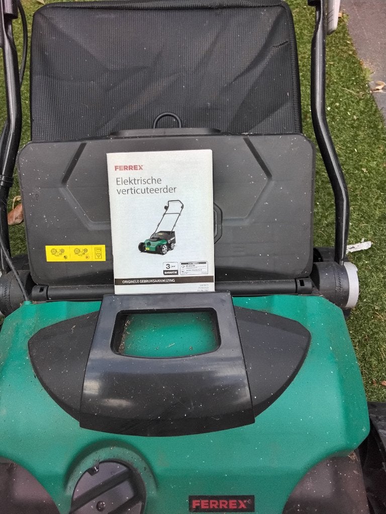 Verticuteermachine, Ophalen, Gebruikt, Elektrisch, Ferrex